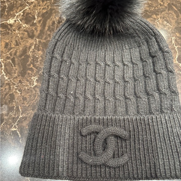 CHANEL Black Knit Hat with Pom Pom - Picture 3 of 7